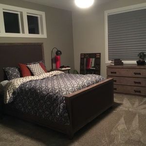 King Size Duvet Cover, matching standard shams, and matching pillow